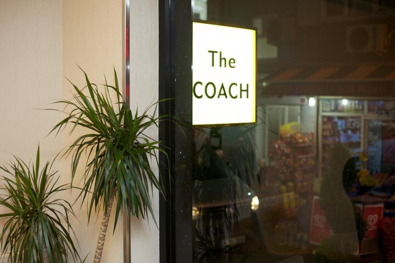 The Coach Hotel Истанбул Екстериор снимка